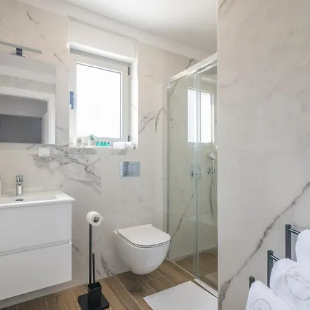 Willa Harmony Luxury