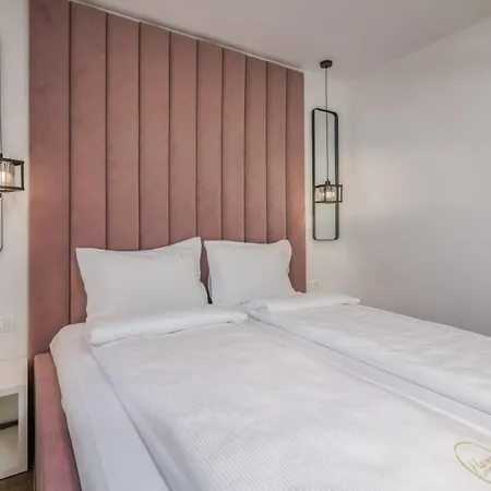 Harmony Luxury *