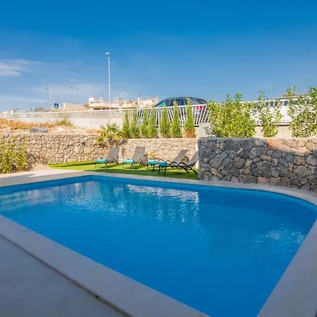 Villa Harmony Luxury *