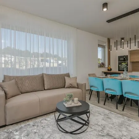 Harmony Luxury Vila *